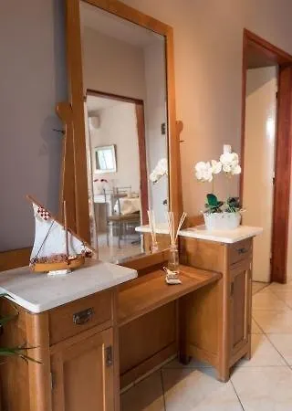 Studio In With Sea View Terrace Air Conditioning Wi Fi شقة تْسْغيكفانِتْسا